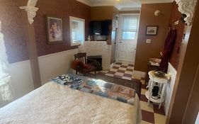 Wakamow Heights Bed And Breakfast